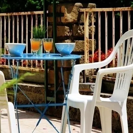 House Malpas Tatil Evi